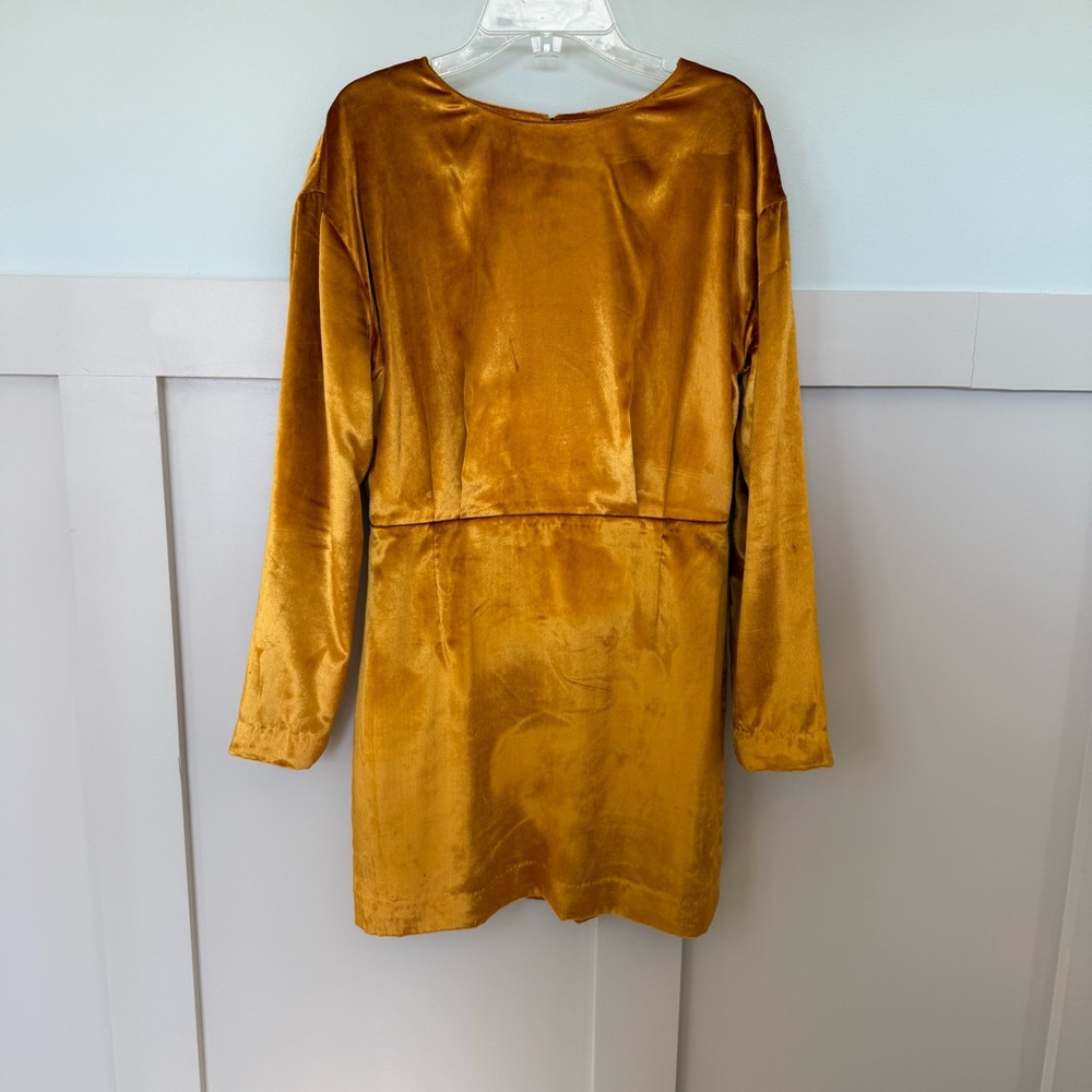 Stockholm Atelier Mini Dress Women’s Size‎ 4 Gold Crushed Velvet Open Back Party
